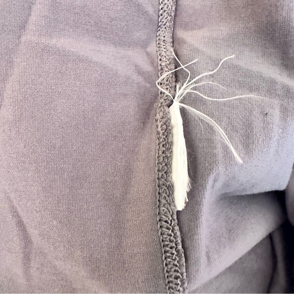 Athleta Solid Gray Sleeveless Muscle Workout Tee Top Size Small S - Picture 4 of 4